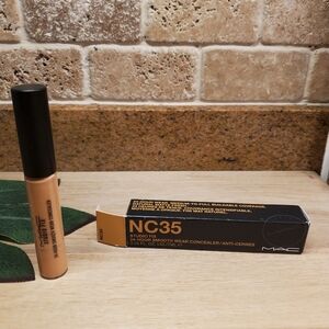 🆕️MAC Studio Fix Concealer - NC35